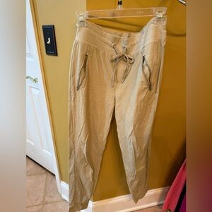 Athleta Trekkie Jogger with Drawstring